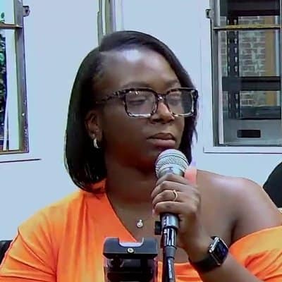 Janet Doe, Vocals